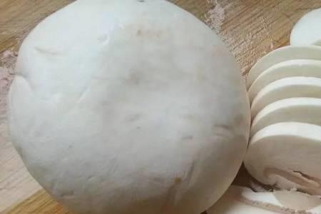 为什么白蘑菇表面脏脏的