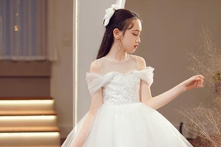 婚礼服可以穿白色吗