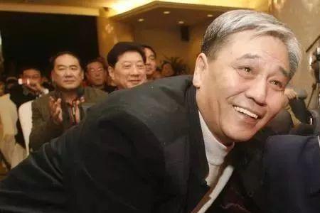 高英培辈分