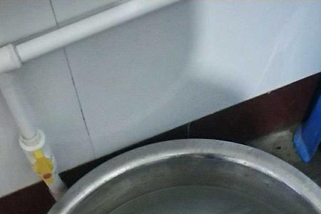 养鲫鱼多久开一次氧气