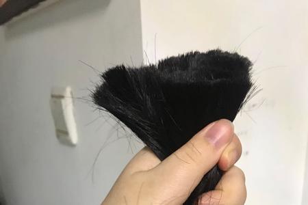 半夜自己给自己剪头发可以吗