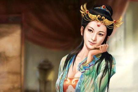 三国志华雄和吕玲绮谁厉害