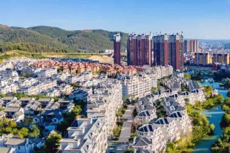 1000万在小城市够一辈子花么