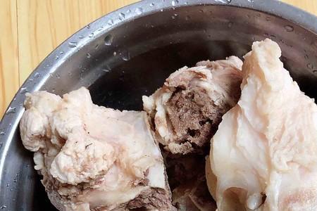 大骨头炖汤放什么调料