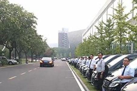 租车完要加油吗