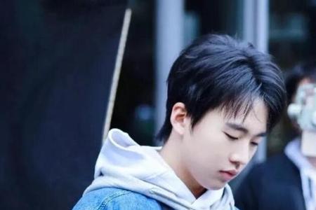郭麒麟什么科