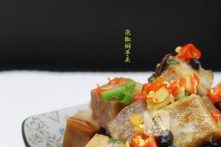 萝卜焖芋头怎么做好吃