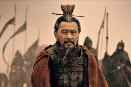 曹操什么时候谋权
