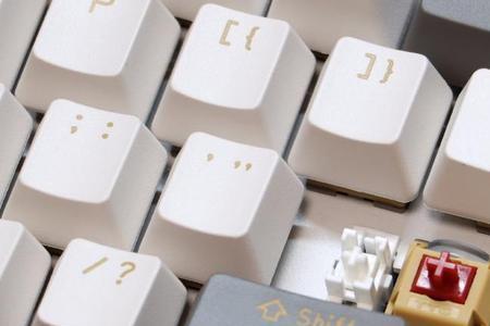pc键帽会变黄吗