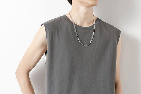 男生夏季坎肩适合穿出门吗
