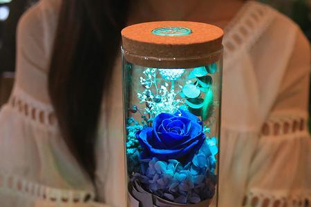 男生送女生礼物是喜欢吗