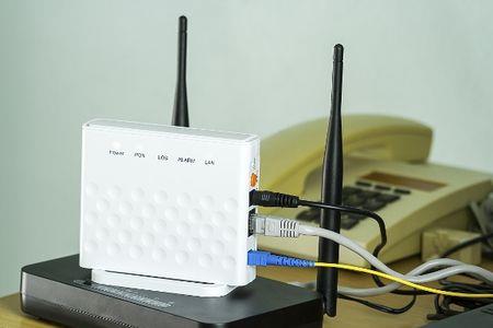 网络电视机怎样尝试更换路由器