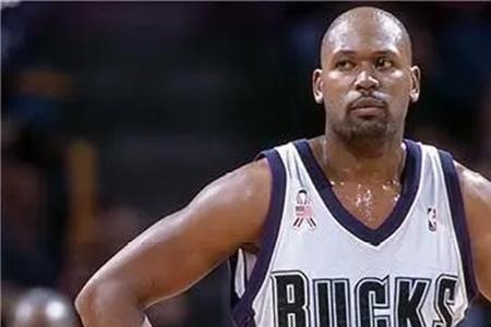 nba02年状元探花榜眼分别是谁