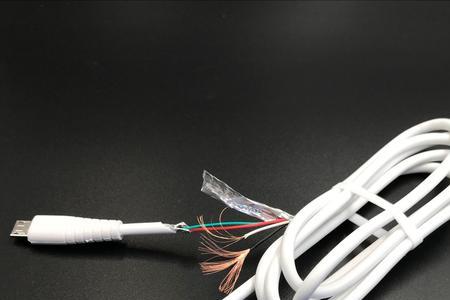 数据线线断了还能用吗