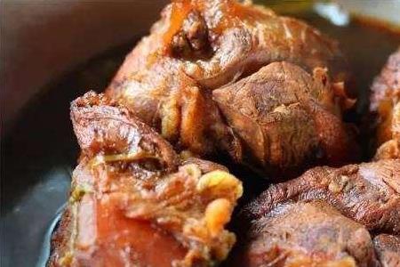 酱大骨和酱牛肉可以一起做吗