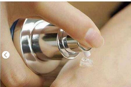 护色精华乳可以不洗吗