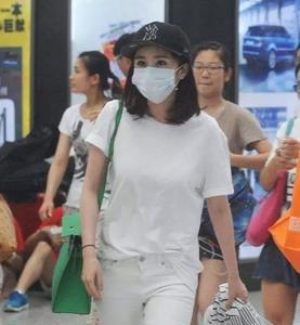 为什么夏天穿连裤袜要穿长裤子