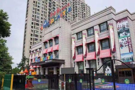 西安品格和吉的堡哪个好