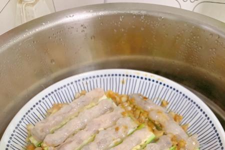 秋葵虾滑蒸粉丝蒸多久
