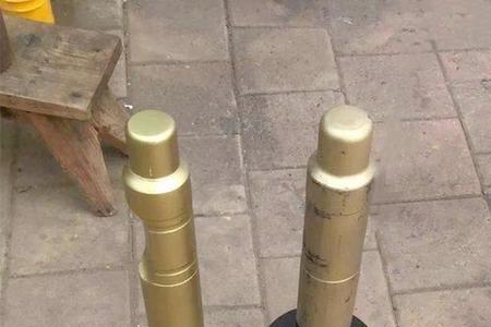 挖机破碎锤钎杆多久更换