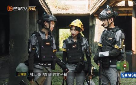 小鬼精是什么意思