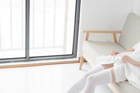 为什么有的女生身上特别白