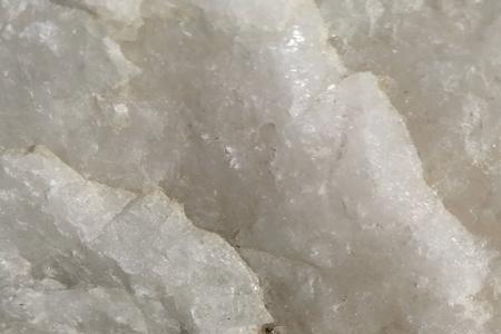石英和石含的结局