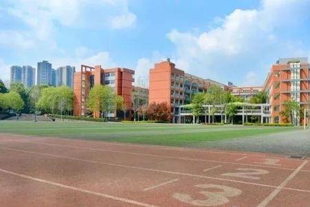 成都师大附中高中可以住校吗