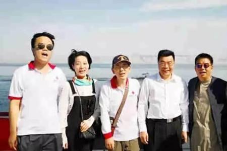 英雄主义情怀是什么