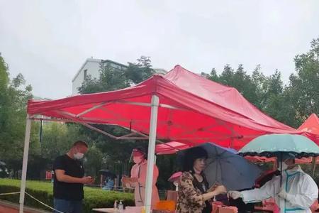 闻令而动的近义词
