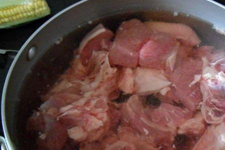 高压锅清炖羊肉的做法