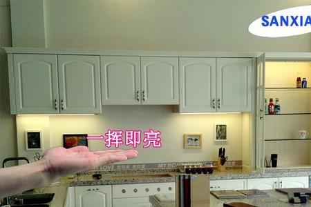 酒柜灯如何与面板开关连接