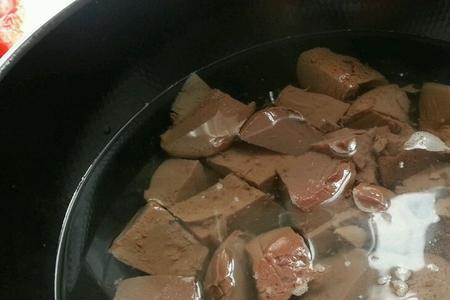杀鸭血的做法