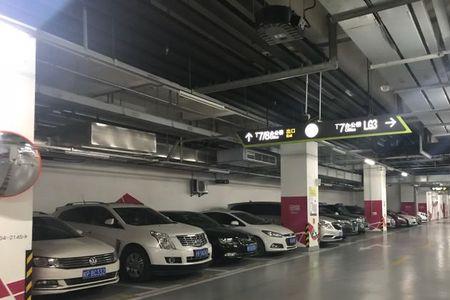 虹桥高铁站有几个停车场