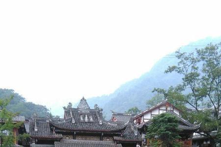 都江堰青城后山兰山郡拆除吗