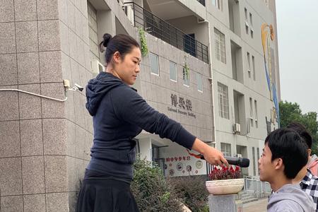 昆明琥珀中学怎么样