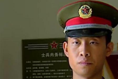 士兵突击张译为什么退伍
