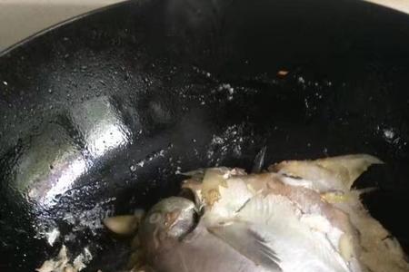 鲳鳊鱼炖多久