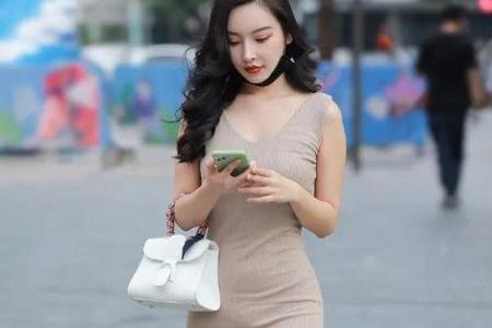 梨形身材的女生怎么夸