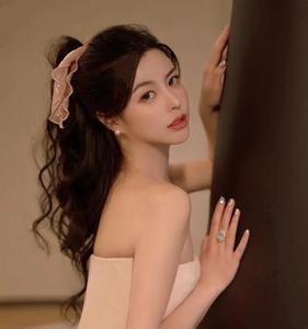 形容神仙颜值的成语