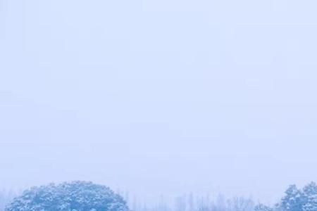 湖心亭看雪出自