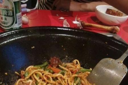 风干羊肉焖面做法