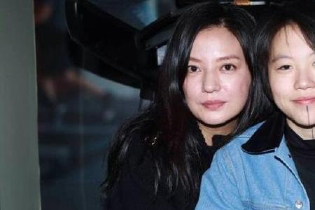窦靖童是女童吗