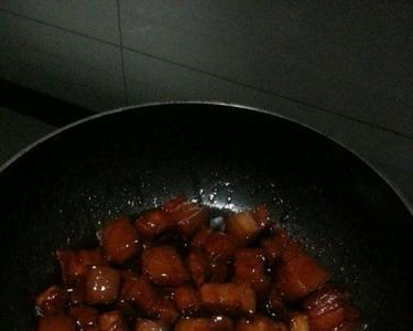 怎么把红烧肉烧红