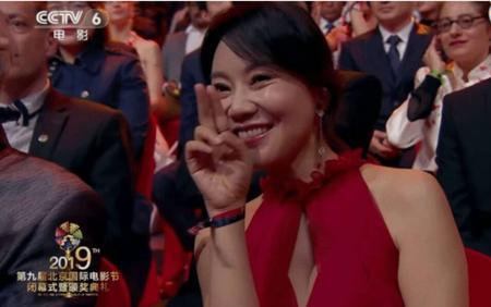 闫妮变成预言家的电影叫什么