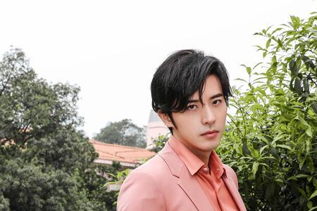 徐开骋属相