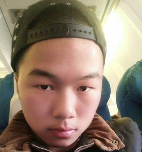 五官端正和眉清目秀哪个好