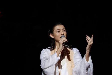 卷珠帘霍震尊怎么听不见了