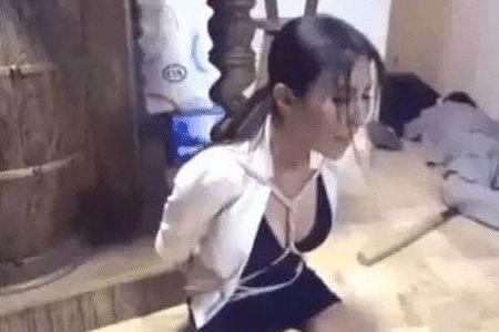 捆绑角色是什么意思