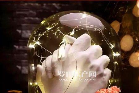 牵你的手抖音很火的一首歌